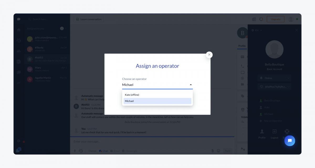 Assigning an operator to a conversation in Tidio panel