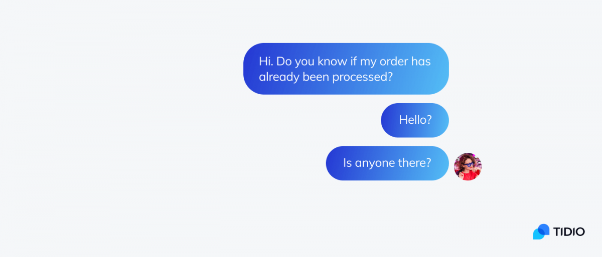 Example of an unanswered customer message scenario in chat widget